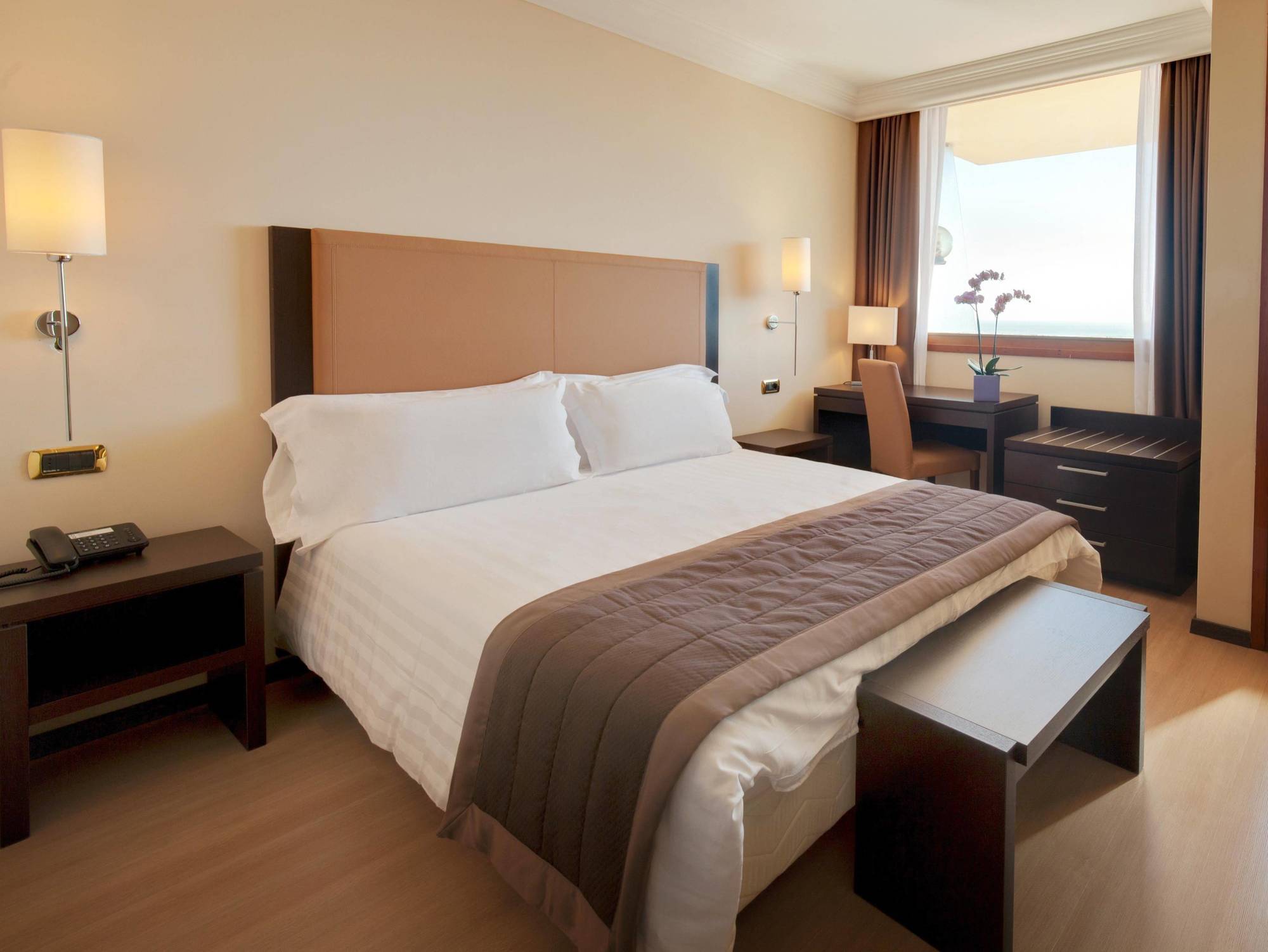 Nyala Suite Hotel Санремо Экстерьер фото
